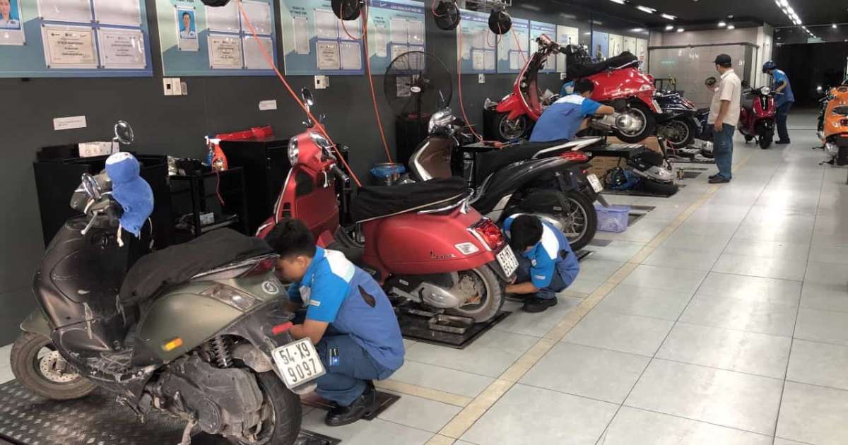 sửa xe Vespa uy tín và chất lượng làm việc 24/24 4 Sửa xe vespa